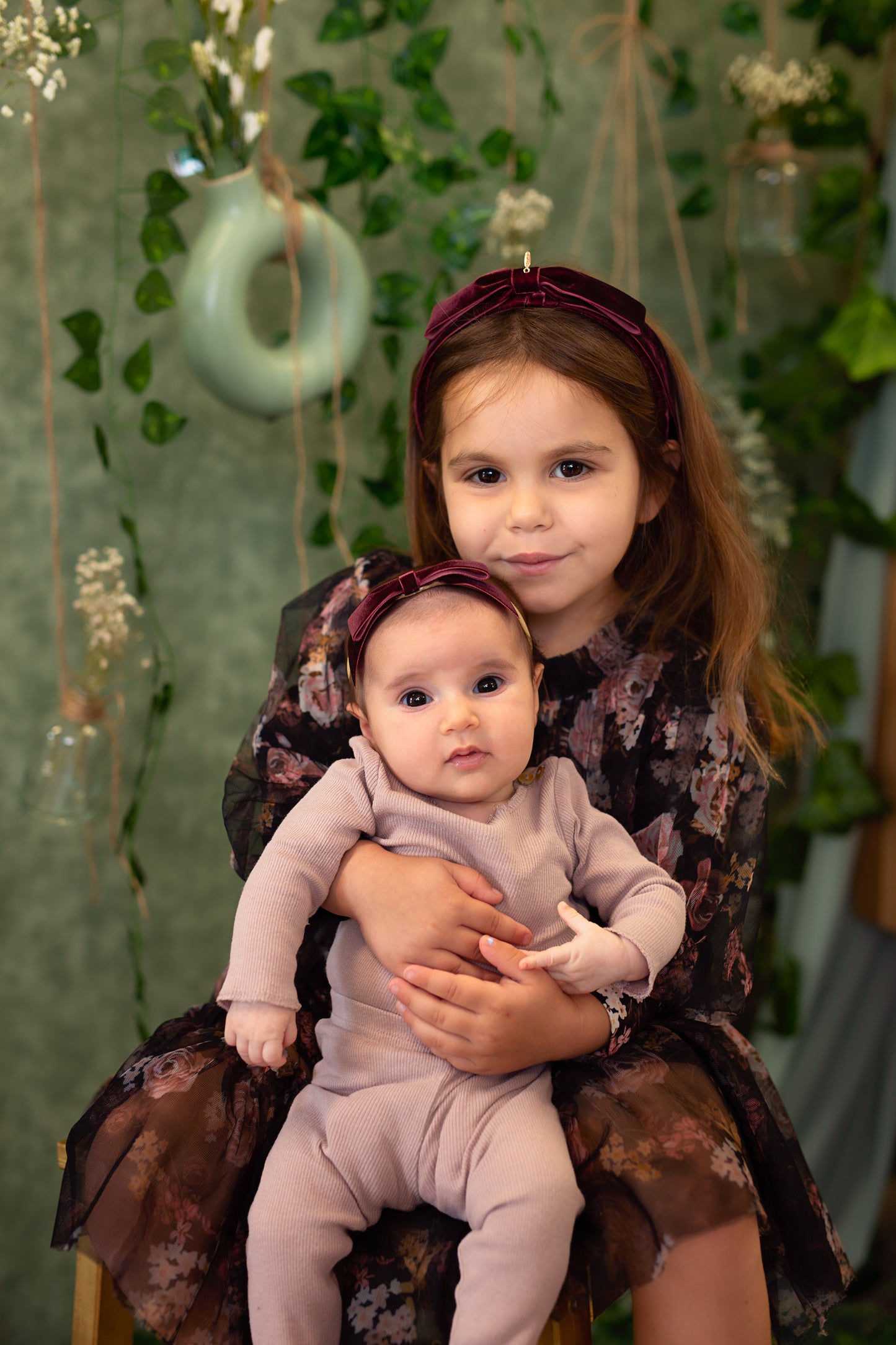 Matilda Velvet Bow Newborn - Available in 10+ Colors