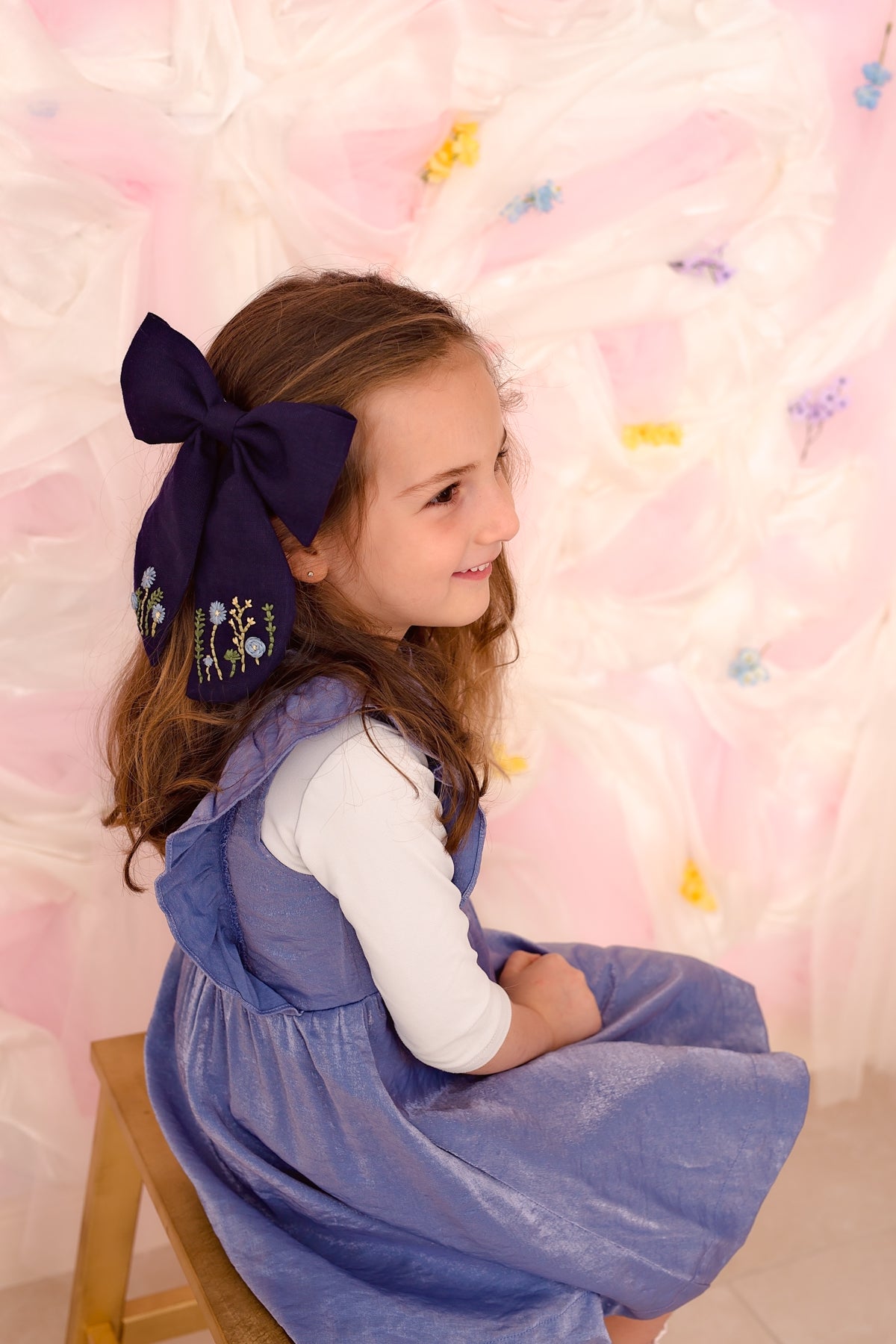 Embroidered Perfect Bow Clip - Blue