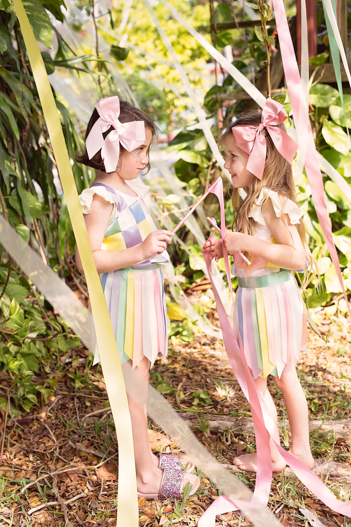 Oversized Bow Pony/Clip - Powder Pink