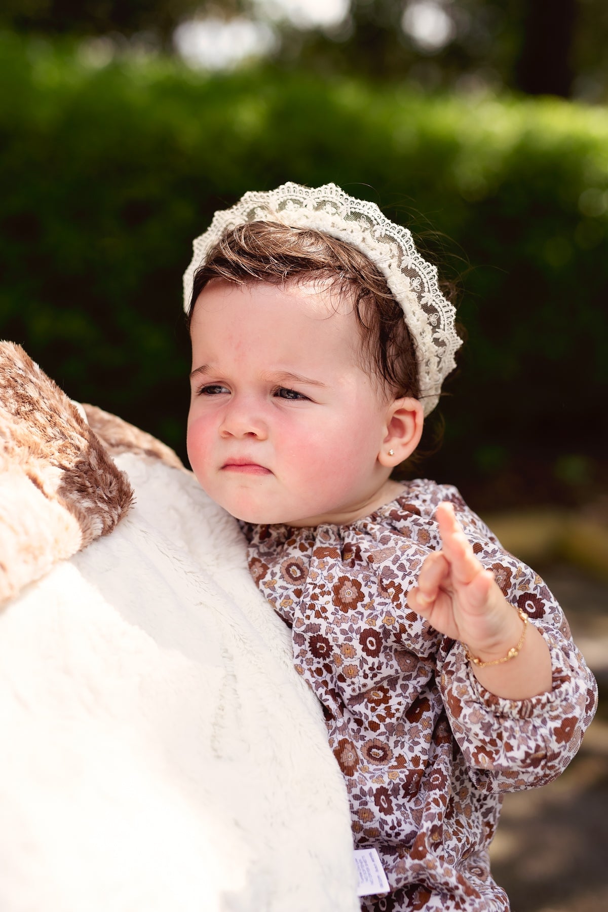 Lace Crown Wrap - Black